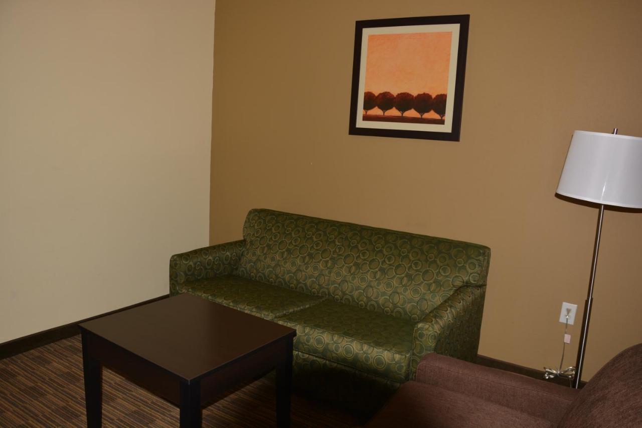 Hotel Baymont By Wyndham Houston North Extérieur photo