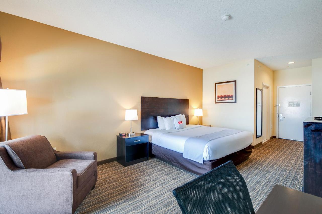 Hotel Baymont By Wyndham Houston North Extérieur photo